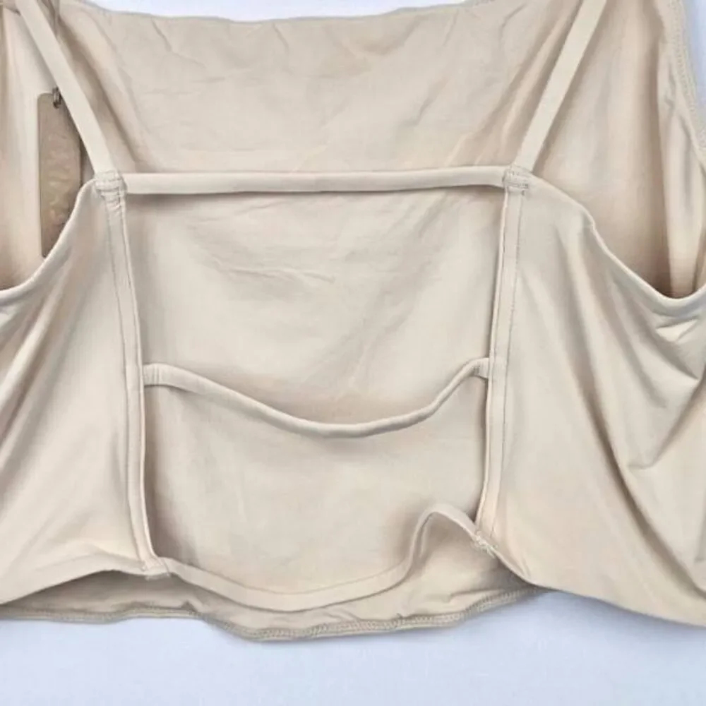 SKIMS CAMI TOP NWT - Picture 5 of 9